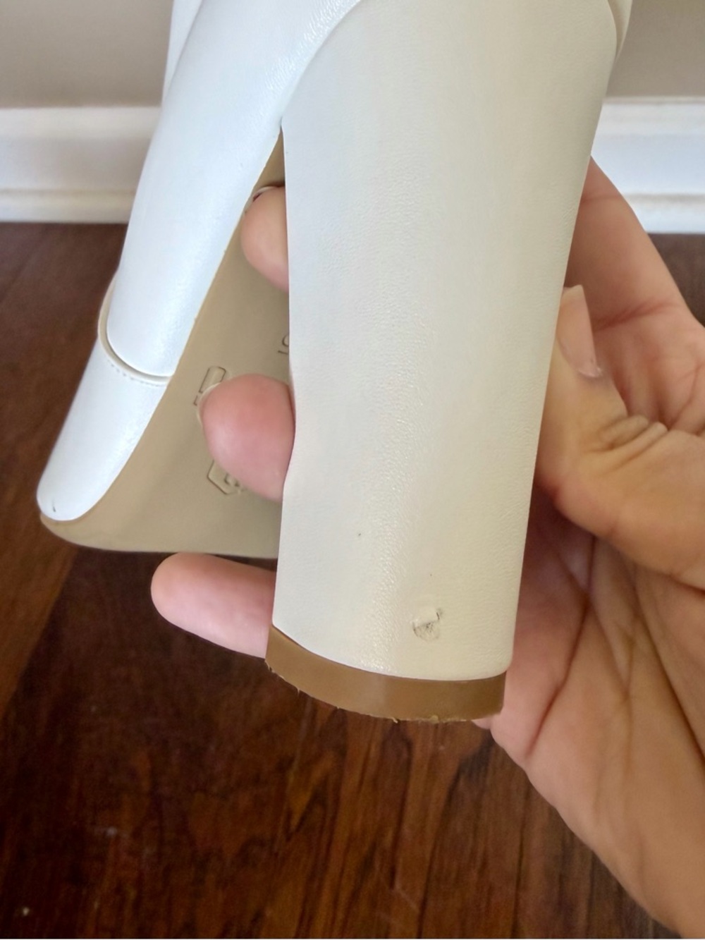 White Block Heel Ankle Booties with Pointed Toe — Size 7.5 - Picture 8 of 8